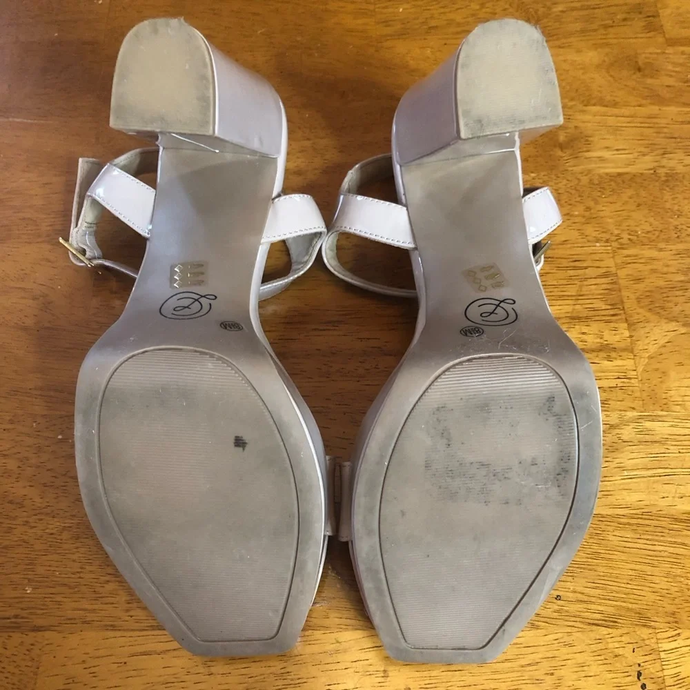 Chinese Laundry Alanah Nude Platform block heel Sandals ankle strap Size 8.5